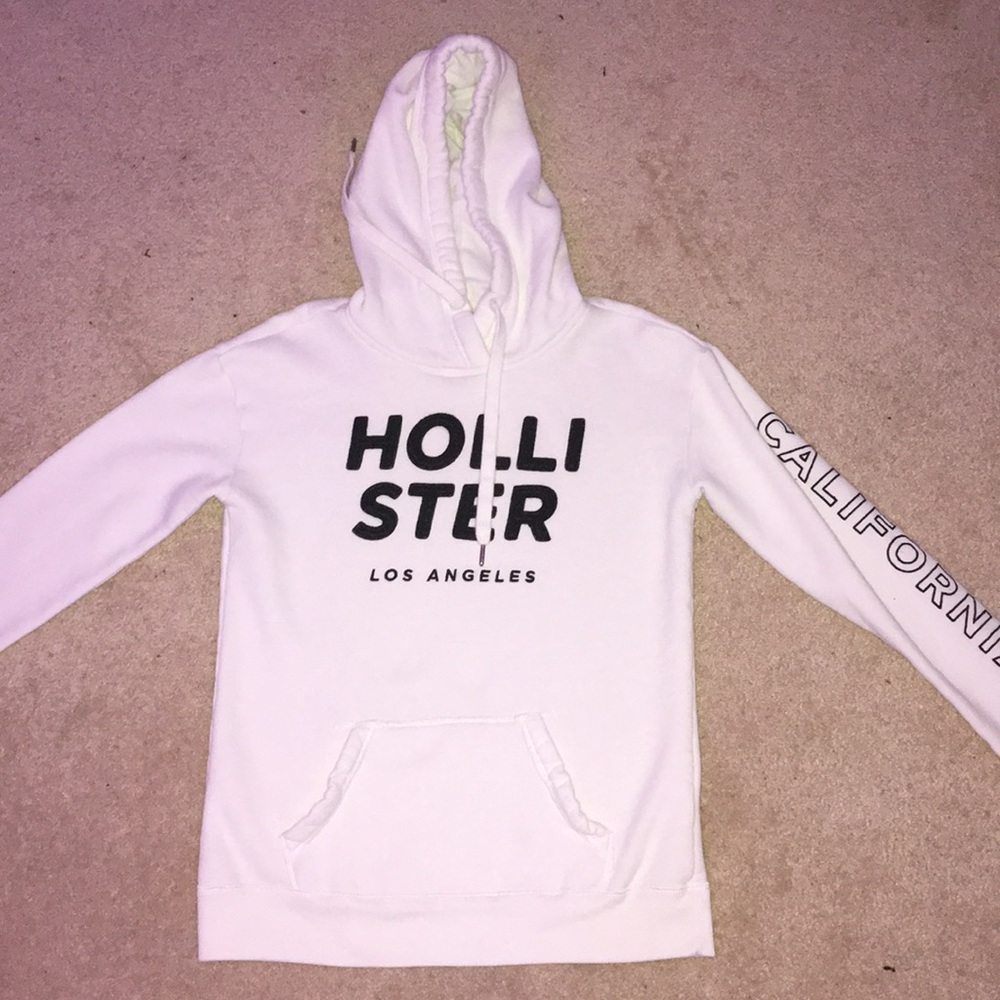 COPY - Hollister white sweatshirt XS Women’s
